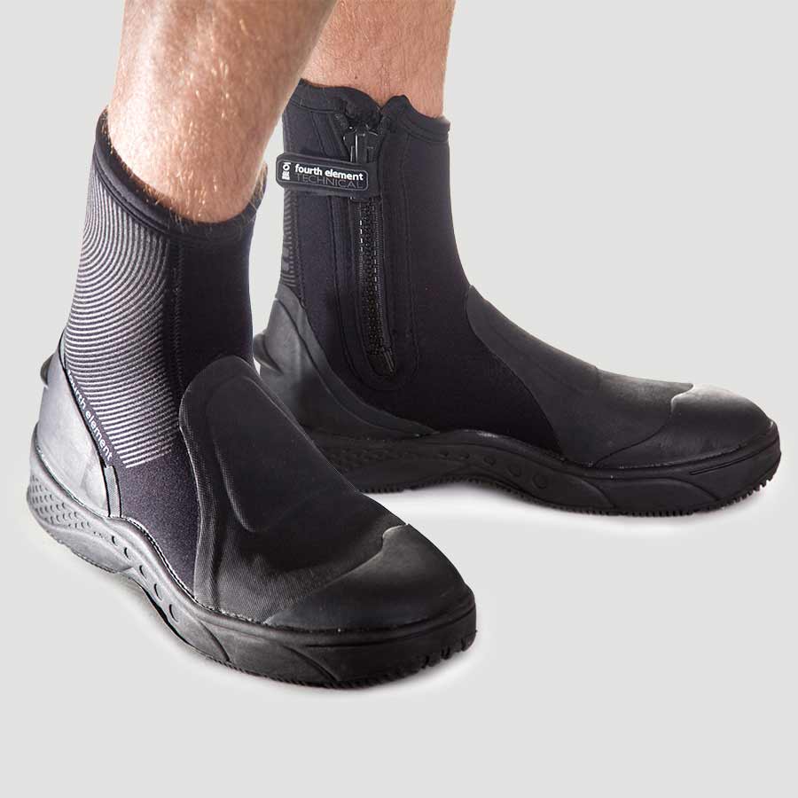 Amphibian Boots